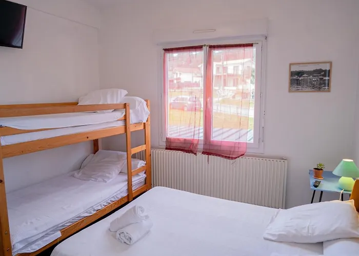 Le Moutchico לאקאנו